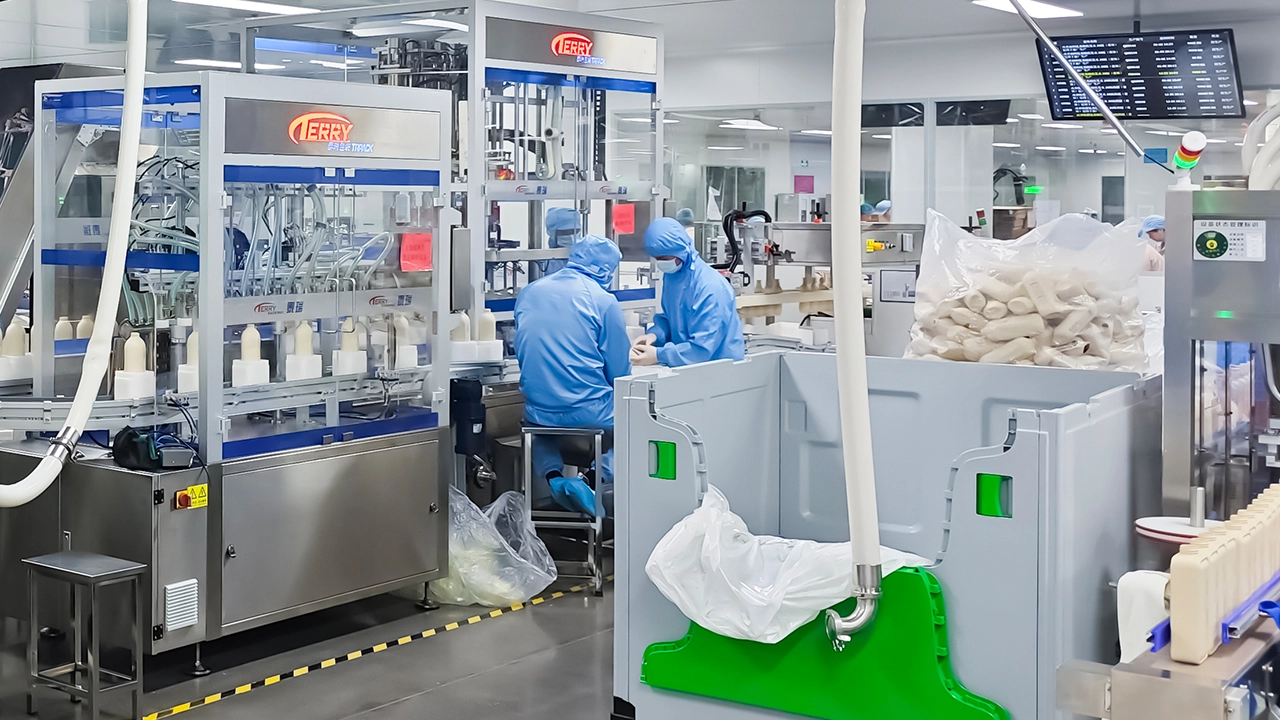 High-Viscosity Filling Machine, Automatic Cap Threading Machine, Automatic Capping Machine Project Site (2)